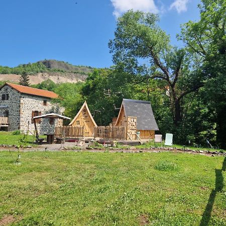 Les Cabanes Feeriques Du Cheix Saint-Diery Εξωτερικό φωτογραφία