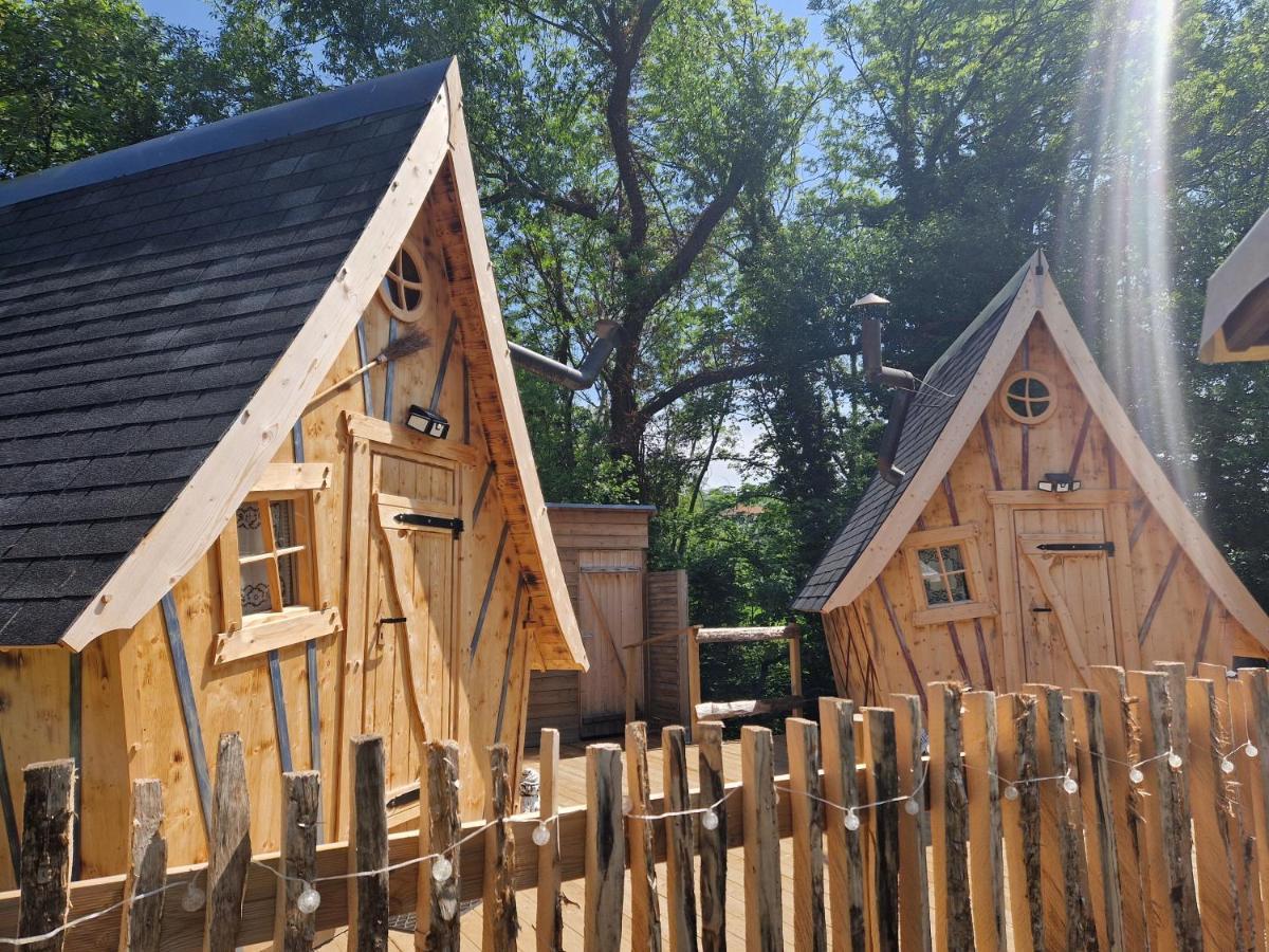 Les Cabanes Feeriques Du Cheix Saint-Diery Εξωτερικό φωτογραφία